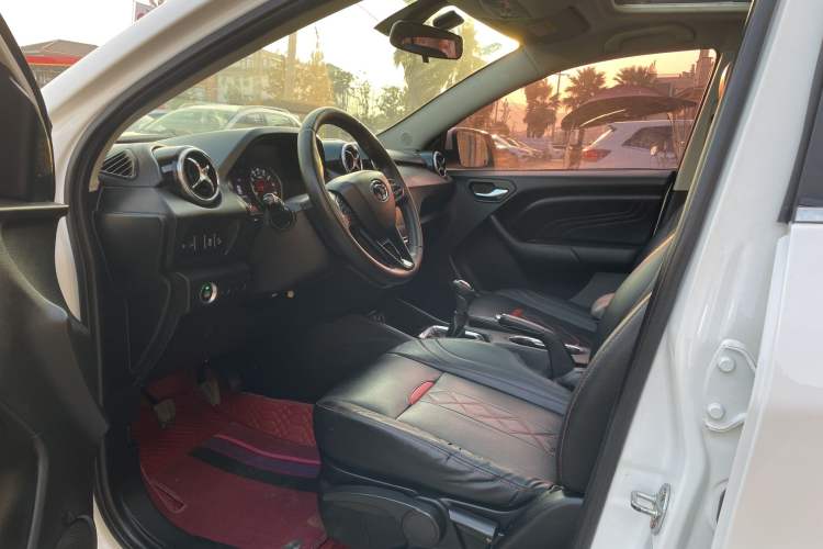 Used Soueast DX3 2018 1.5L Manual Luxury Model
