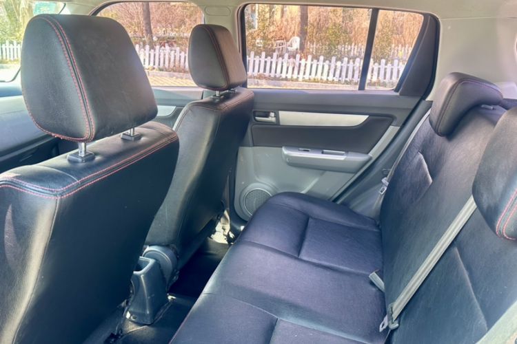 Used Suzuki Swift 2014 1.5L Automatic Fashion Edition
