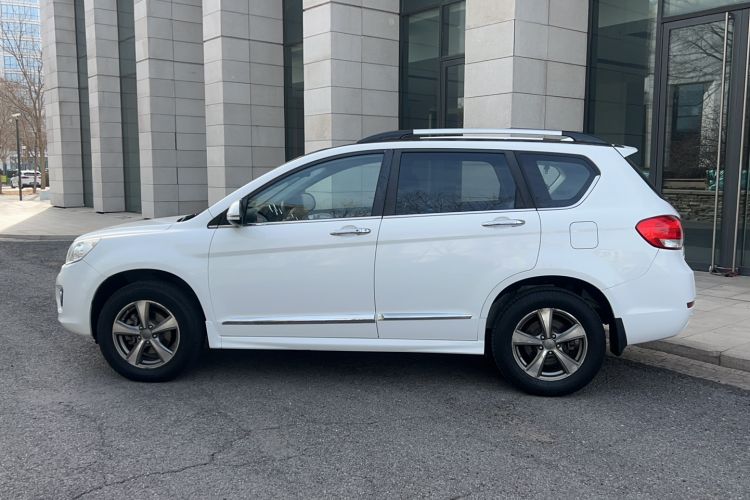 Used Haval H6 2016 Upgraded Model 1.5T Automatic Two-Wheel Drive Elite Version
