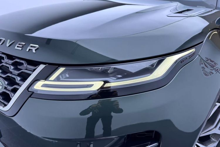 Used Land Rover Range Rover Evoque 2021 Range Rover Velar L 249PS R-Dynamic First Edition
