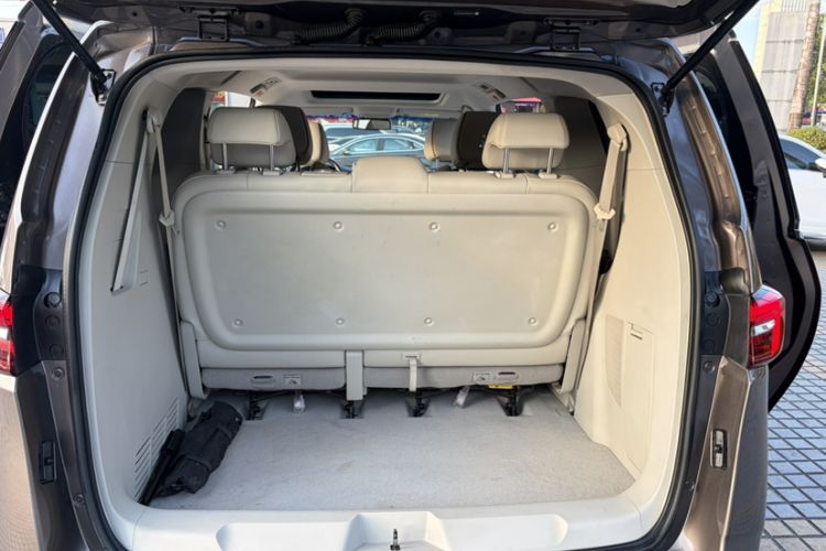 Used Buick GL8 2022 Land Business Class 652T Luxury Model
