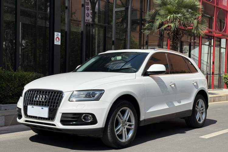 Used Audi Q5 2017 40 TFSI Comfort Model