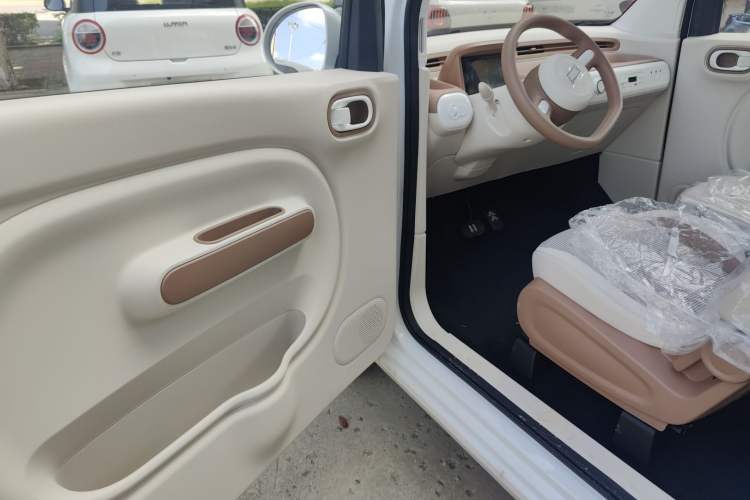 Used Bestune Pony 2025 222km Range Agile Horse
