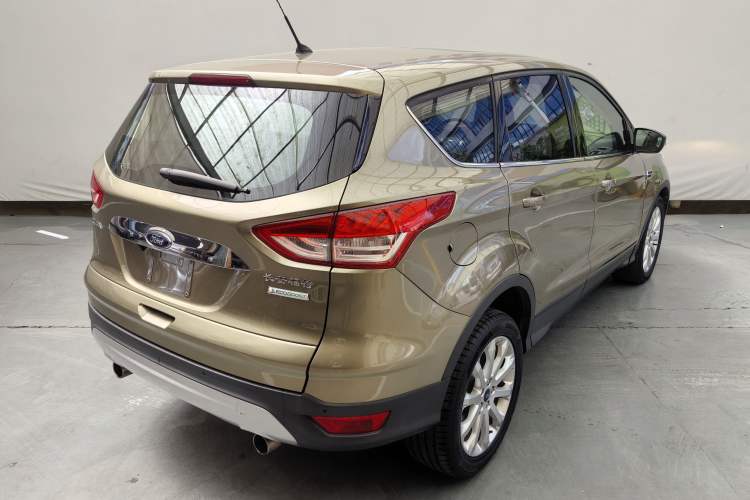 Used Ford Kuga 2013 1.6L GTDi Two-Wheel-Drive Trend Model
