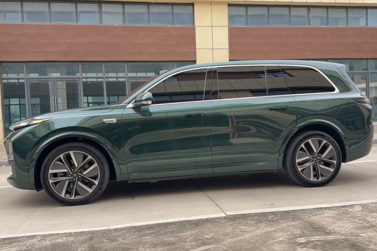 Used Li Auto L9 2022 Max model
