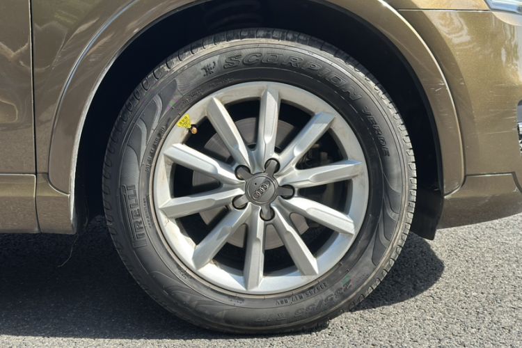 Used Audi Q3 2012 35 TFSI quattro Comfort Model
