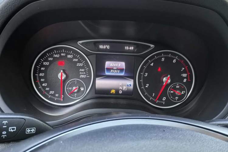 Used Mercedes-Benz B-Class 2015 B 200 Sport Edition
