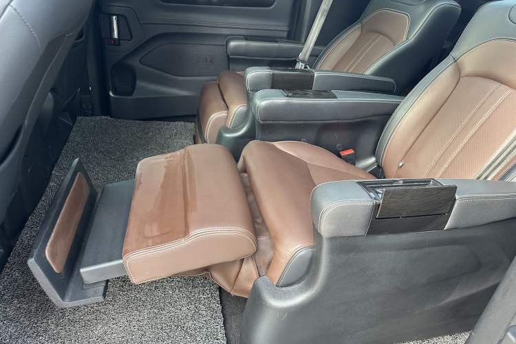 Used SAIC MAXUS G10 2018 PLUS 2.0T Automatic Flagship Edition
