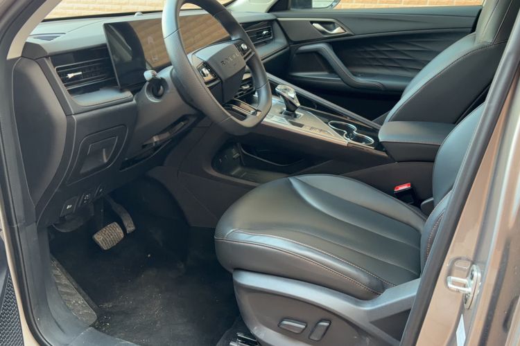 Used Roewe RX5 New Energy 2023 eRX5 Ultra-Hybrid Comfort Edition
