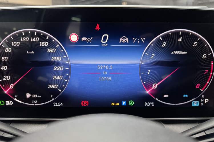 Used Mercedes-Benz GLC 2023 GLC 300 L 4MATIC Luxury 7-Seater
