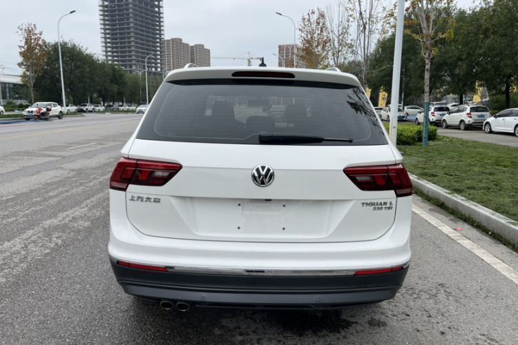 Used Volkswagen Tiguan L 2019 330TSI Automatic Two-Wheel Drive Panoramic Comfort Edition China V Standard
