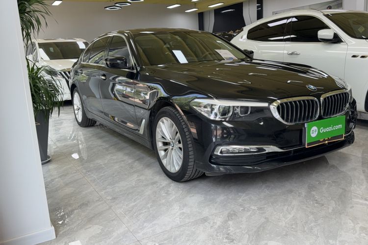 Used BMW 5 Series 2018 525Li Luxury Package
