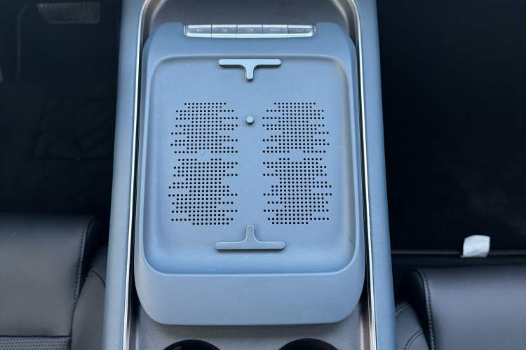 Used VOYAH FREE 2024 Ultra-Long Range Intelligent Driving Version
