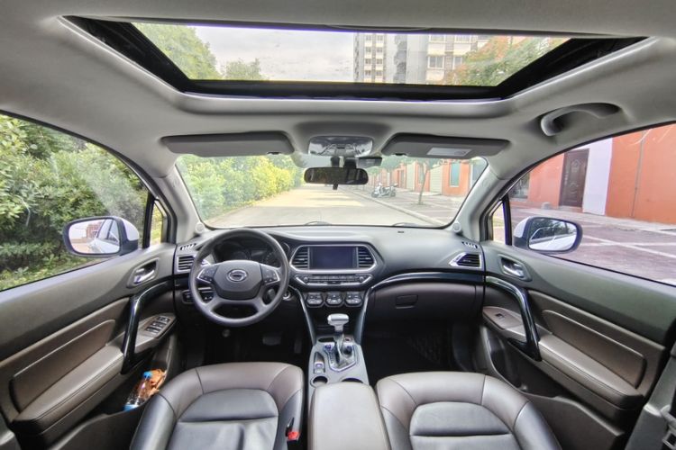 Used GAC Trumpchi GS4 2017 235T Automatic Two-Wheel Drive Luxury Smart Connectivity Version