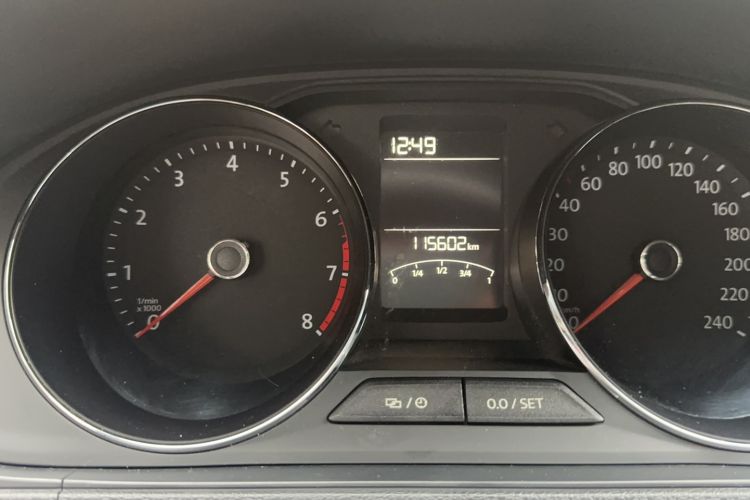 Used Volkswagen Gran Lavida 2015 1.6L Automatic Comfort Edition
