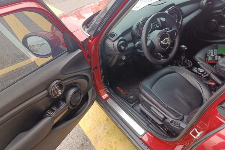 Used  MINI 2016 1.2T ONE Five-Door Edition
