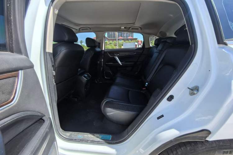 Used Honda Avancier 2017 240TURBO Two-Wheel Drive Premium Edition
