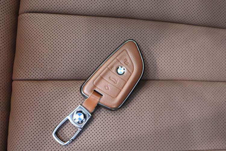 Used BMW X6 2020 xDrive40i Luxury Model with M Sport Package
