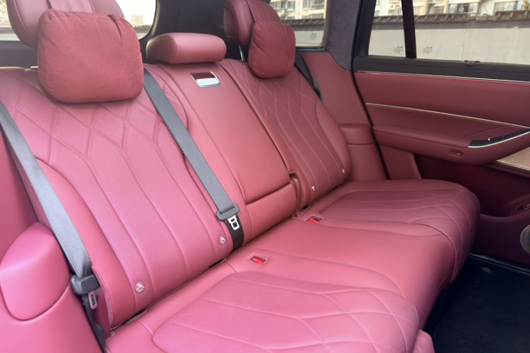 Used Hima AITO M8 2025 Extended-Range Max+ Version 53.4 kWh 5-Seater Edition