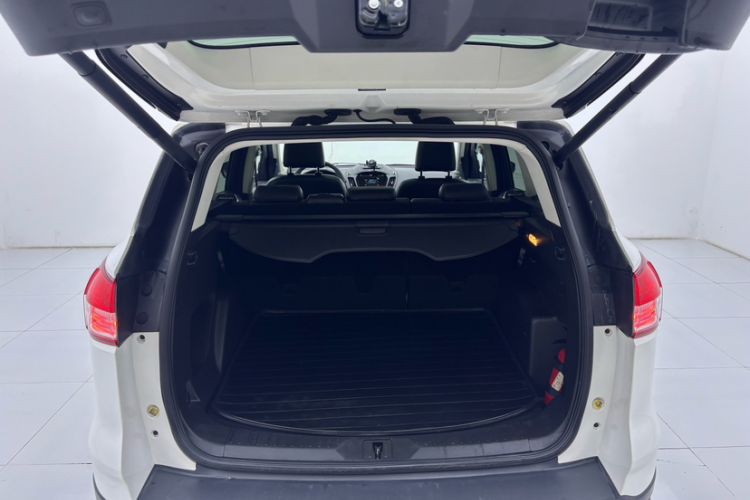 Used Ford Kuga 2013 2.0L GTDi Four-Wheel-Drive Sport Model
