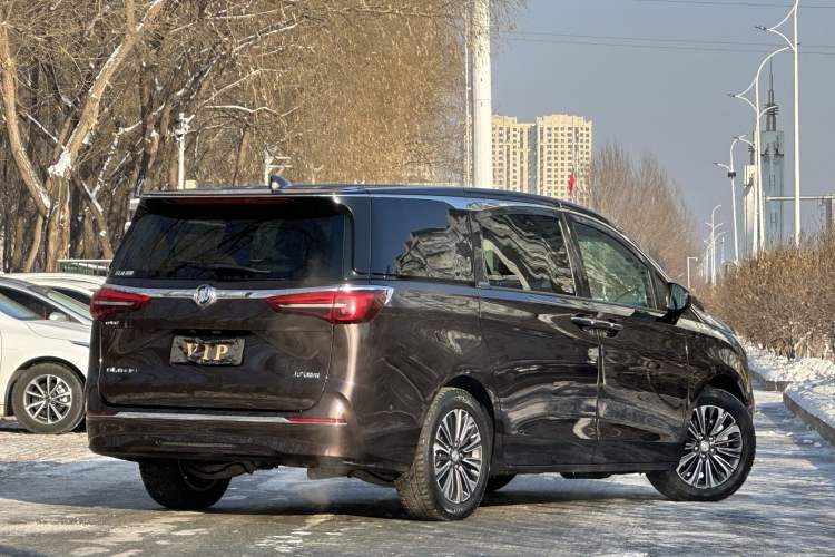 Used Buick GL8 2021 ES Landtrek 653T Luxury Model