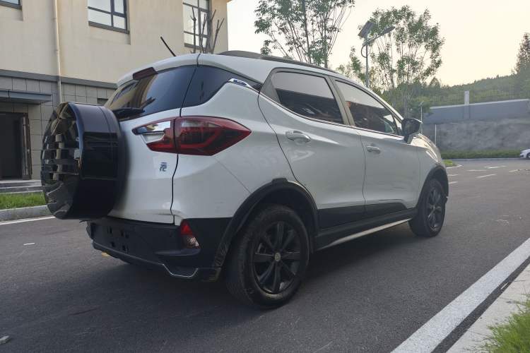 Used BYD Yuan New Energy 2018 EV360 Smart Connect Cool Edition
