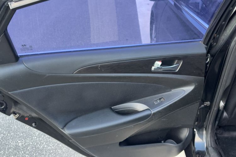 Used Hyundai Sonata 2013 2.0L Automatic Luxury Edition
