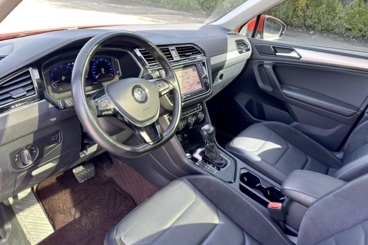 Used Volkswagen Tiguan L 2017 330TSI Automatic Two-Wheel Drive Luxury Edition
