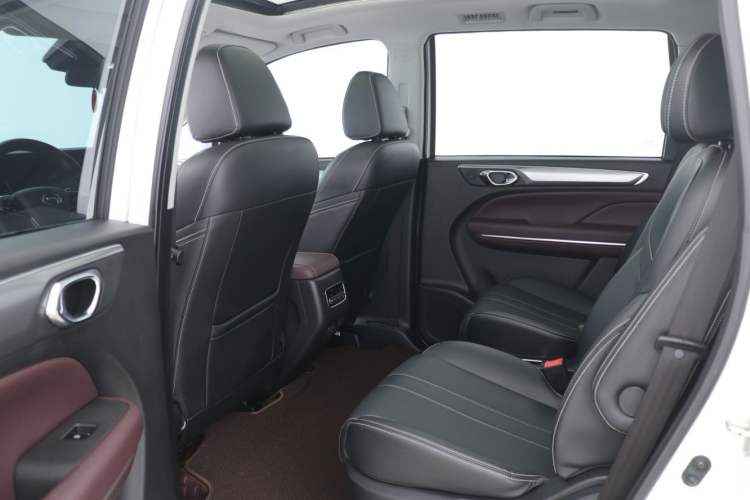 Used GAC Trumpchi M6 2021 PRO 270T Automatic Luxury Edition