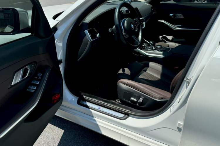 Used BMW 3 Series 2022 325i M Sport Package
