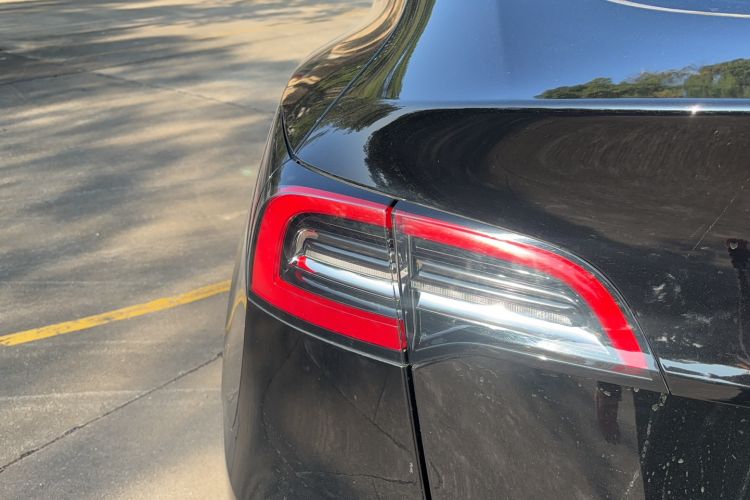 Used Tesla Model Y 2022 Rear-Wheel-Drive Version
