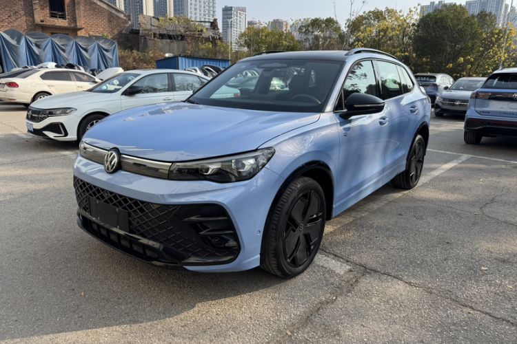 Used Volkswagen Tiguan L 2024 PRO 380TSI Four-Wheel Drive R-Line Prestige Edition