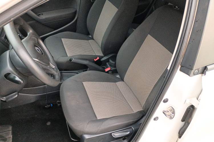 Used Volkswagen Polo 2014 1.4L Manual Fashion Edition