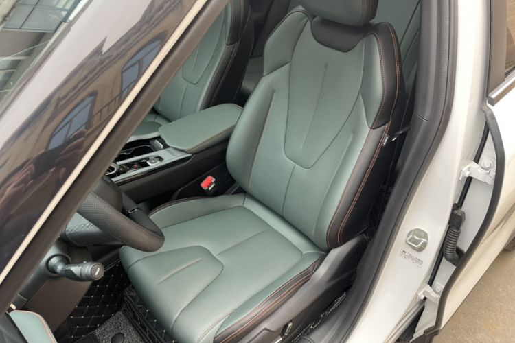 Used Geely Auto Emgrand X7 Sport 2024 1.5TD Smart Connect+
