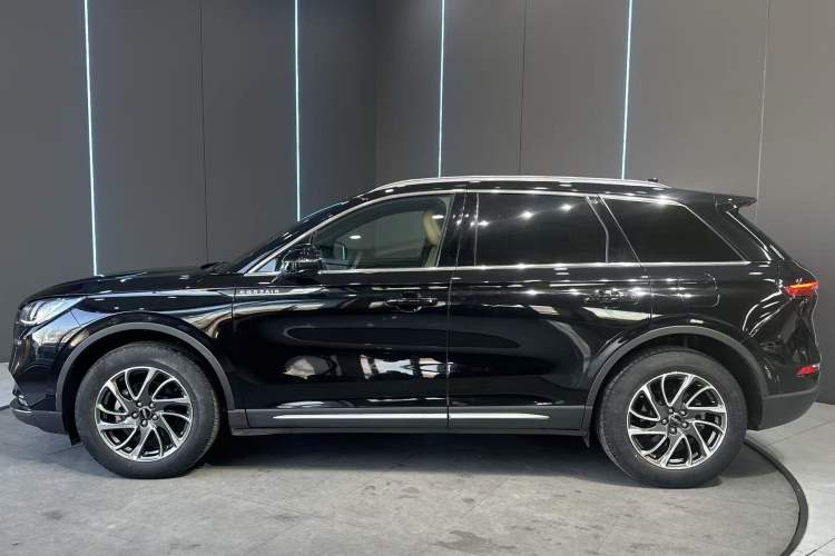 Used Lincoln Corsair 2021 2.0T Two-Wheel-Drive Luxury Edition