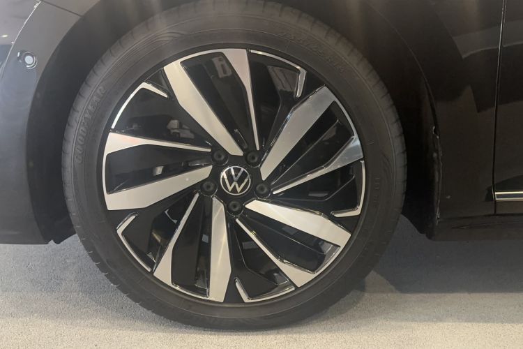 Used Volkswagen Passat 2022 330TSI Starry Luxury Edition
