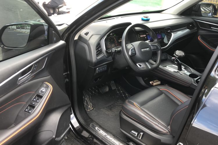 Used Haval F7 2021 2.0T Two-Wheel Drive i-Van
