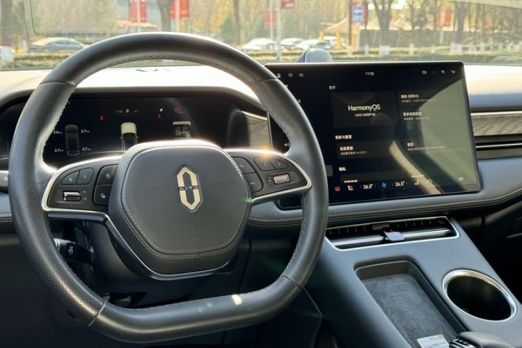 Used Hima AITO M5 2022 Extended-Range Four-Wheel Drive Performance Version
