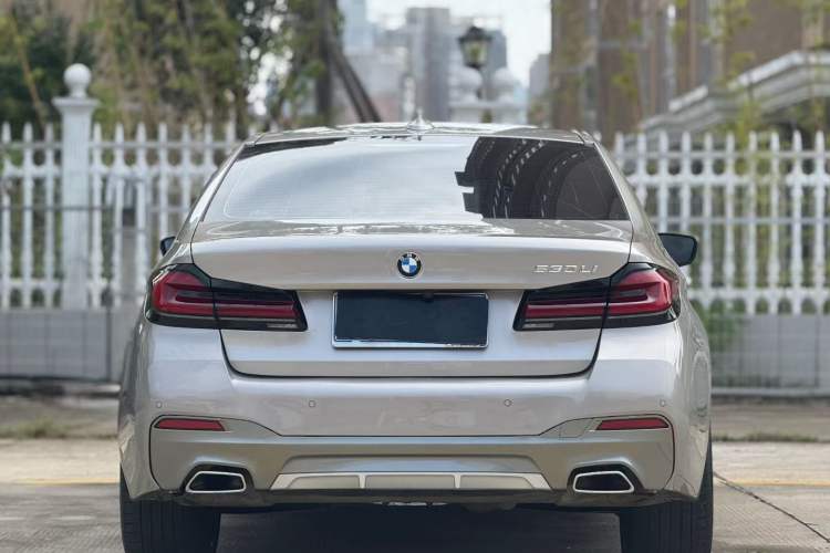 Used BMW 5 Series 2019 530Li Luxury Edition Premium Package
