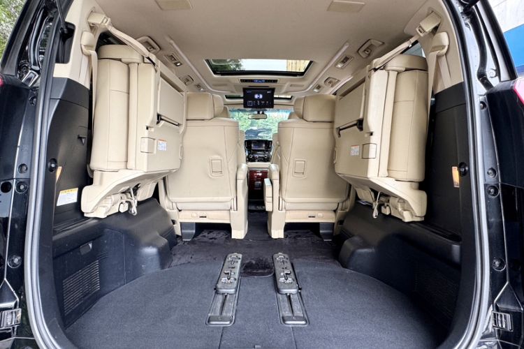 Used Toyota Alphard 2015 3.5L Luxury Edition