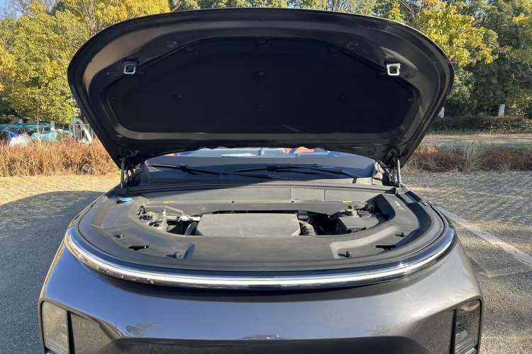 Used Li Auto L9 2023 Pro Model
