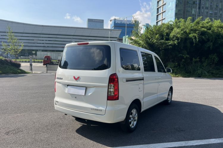 Used Wuling Hongguang V 2022 1.5L Enjoy Edition Electric-Powered LAR
