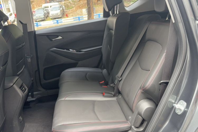 Used Chevrolet Orlando 2019 Redline 530T Automatic Enjoyment Version (5+2 Seating) China VI
