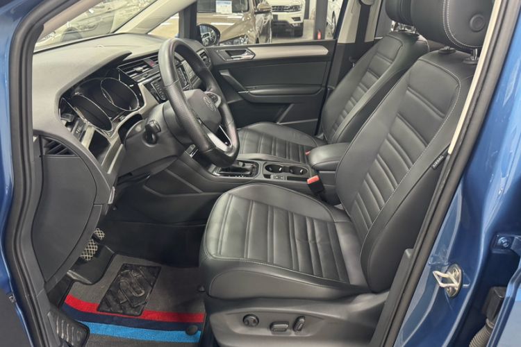 Used Volkswagen Touran 2021 Volkswagen Touran L 280TSI DSG Boundary Edition 7-Seater
