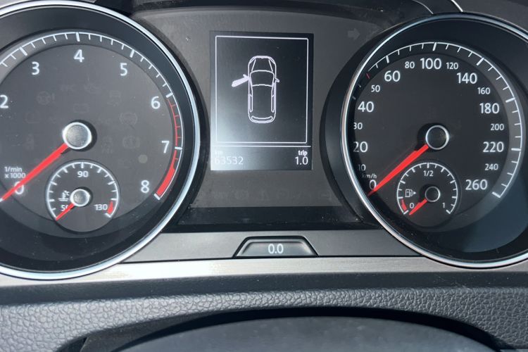 Used Volkswagen Golf 2015 1.4TSI Automatic Comfort Model
