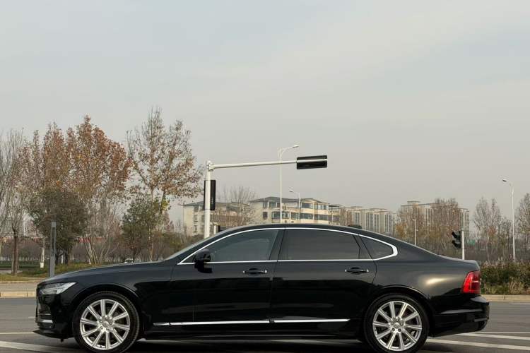 Used Volvo S90 2019 T5 Zhiya Edition
