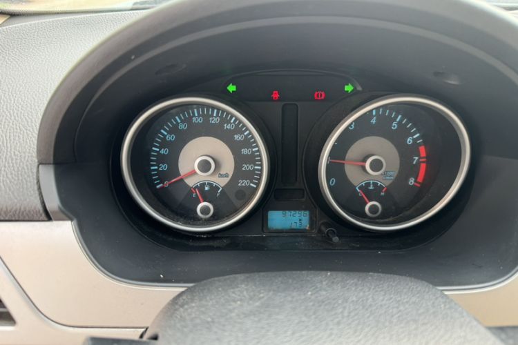 Used Buick Excelle 2013 1.5L Manual Classic Model
