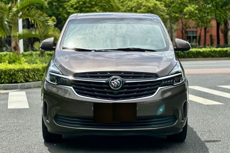 Used Buick GL8 2022 Land Cruiser Executive Class 652T Comfort Model
