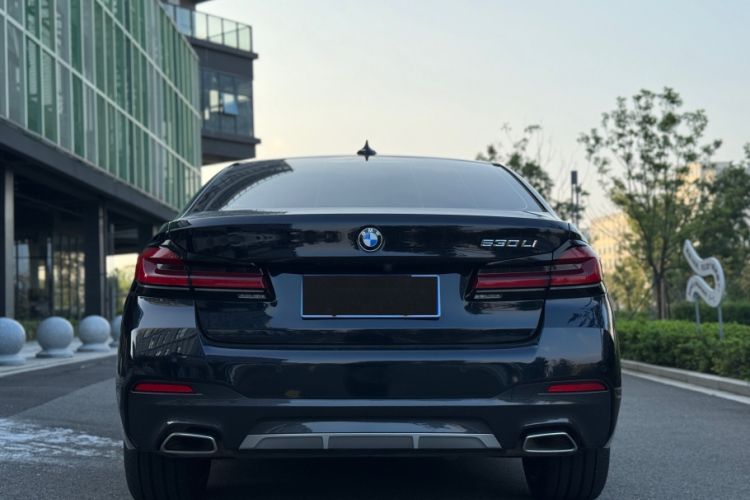 Used BMW 5 Series 2022 Second Facelift 530Li Leading Edition M Sport Package
