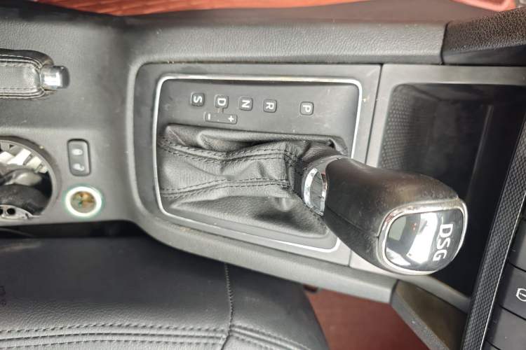 Used Skoda Yeti 2014 1.4 TSI DSG Phantom Edition
